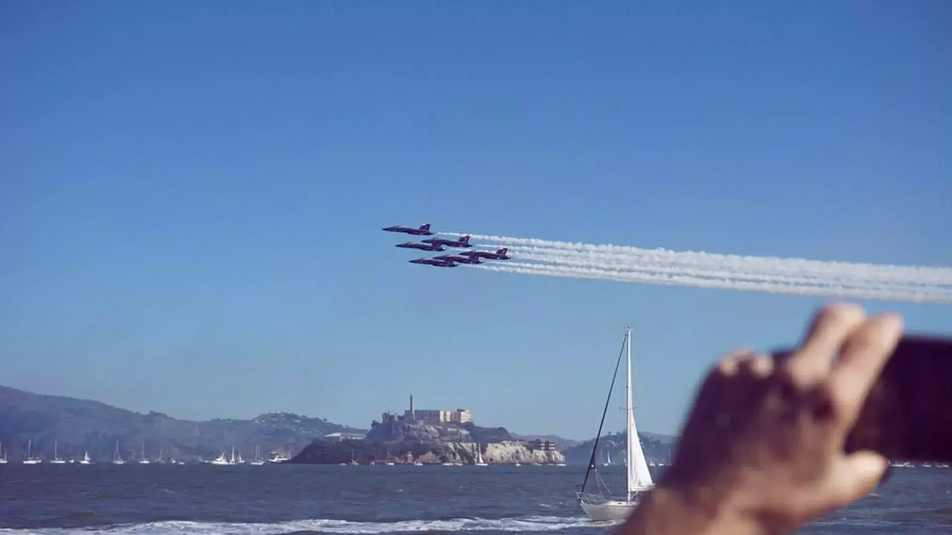 Watch Fleet Week from PIER 39